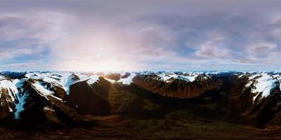 vr 360 panorama da primavera ártica em spitsbergen video