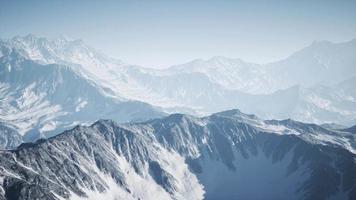 paisaje de montaña de los alpes alpinos video