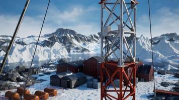 station scientifique en antarctique en été video