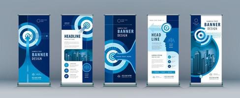 camino de flecha azul para apuntar al diseño de plantilla de banner de standee. conjunto de negocios enrollables. vector