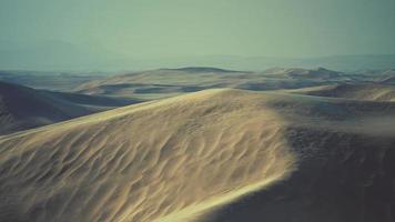 dunas vazias do deserto em liwa video