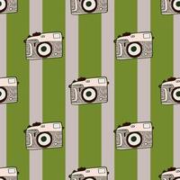 Photo camera vintage seamless pattern. Retro photo cameras design. Repeated texture in doodle style. vector