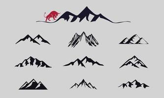 conjunto de diseños de logotipos vectoriales de montaña y aventuras al aire libre, estilo antiguo vector