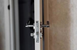 door handle in room photo