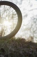 neumático de bicicleta de montaña foto