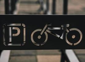 bicycle parking sign photo