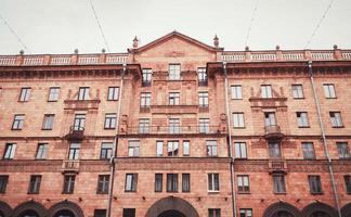 exterior del edificio restaurado foto