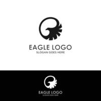 logotipo de águila. diseño de emblema de halcón editable para su negocio. ilustración vectorial vector