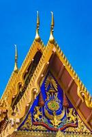 colorido wat don mueang phra arramluang templo budista bangkok tailandia. foto