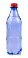 botella de agua aislada en blanco con trazado de recorte foto