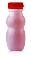 botella de plástico con jugo rojo sobre fondo blanco foto