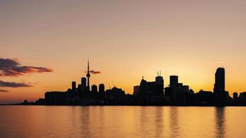 4k timelapse-sekvens från Toronto, Kanada - stadens skyline från dag till natt video