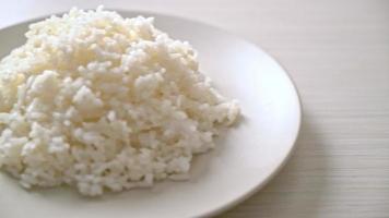 gekookte Thaise jasmijn witte rijst video