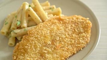 quadrotto penne pasta white cream sauce with fried fish video