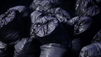 zwarte vuilniszakken video