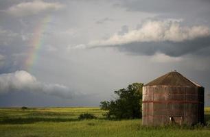 pradera nubes de tormenta foto