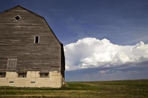 Wooden Barn Canada photo