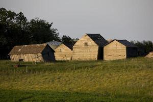 edificios agrícolas abandonados foto