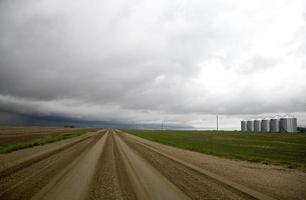 pradera nubes de tormenta canadá foto