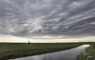 pradera nubes de tormenta canadá foto