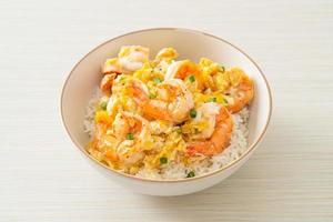 creamy omelet with shrimps rice bowl photo