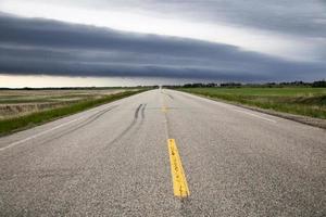 pradera nubes de tormenta canadá foto