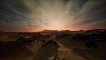 tempête du désert dans le désert de sable video