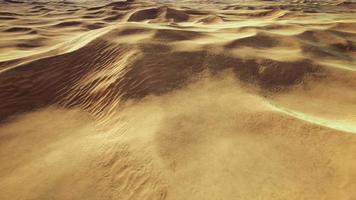 belles dunes de sable dans le désert du sahara video