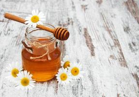 Honey and chamomile photo