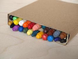 Wax Crayons box photo