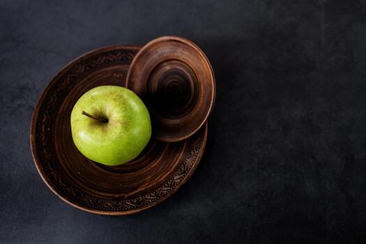 Fresh juicy ripe apple photo