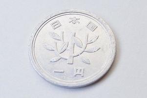 1 yen Japan coin photo