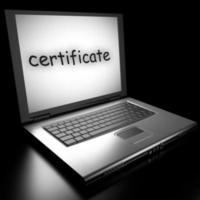 palabra de certificado en la computadora portátil foto