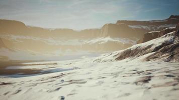 Felsen und Hügel unter dem Schnee video