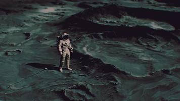 astronaut på månlandningsuppdrag. delar av denna bild från nasa video