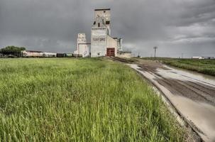 elevador de grano de la pradera foto