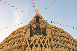 el arroz ha sido hecho a la pagoda por un agricultor foto