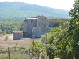 San Galgano Abbey photo