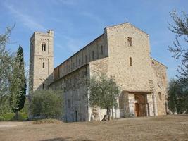 abadía de sant attimo, italia foto