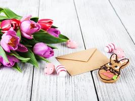 tulip bouquet and envelope photo