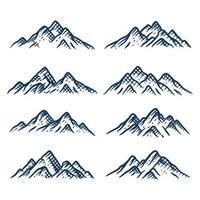 picos de montaña set colección dibujado a mano vector