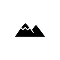 montaña, colina, monte, pico icono sólido vector ilustración logotipo plantilla. adecuado para muchos propósitos.