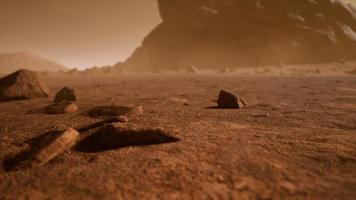 fantástica paisagem marciana em tons de laranja enferrujados video