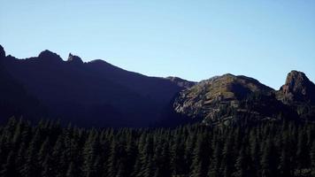 paysage de montagne dans les montagnes rocheuses du colorado video