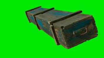houten kist voor wapens op groene chromakey achtergrond video