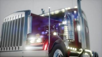 Bright American Lorry Track video