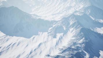 alpina alperna bergslandskap video