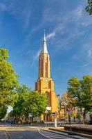 kreuzkirche o edificio de la iglesia evangélica de la santa cruz en el centro histórico de la ciudad de bonn foto