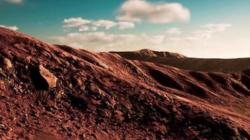 désert du sahara dunes de l'erg chebi au maroc video