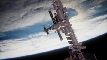 iss de la estación espacial y terrestre de 8k video